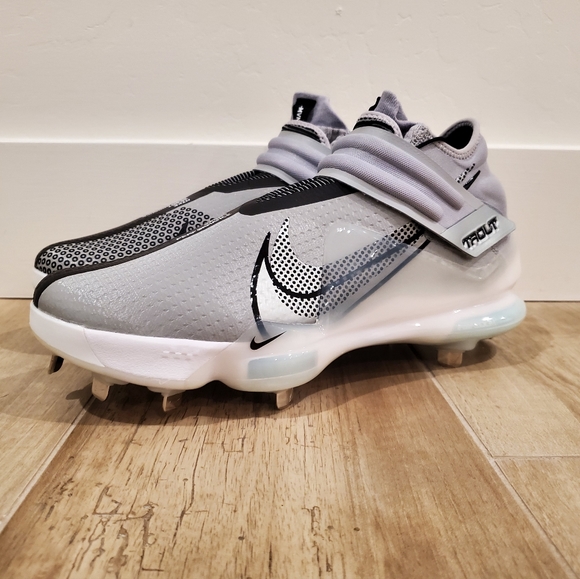 NIKE TROUT 7 ELITE MID BASEBALL CLEATS MENS - Picture 1 of 7